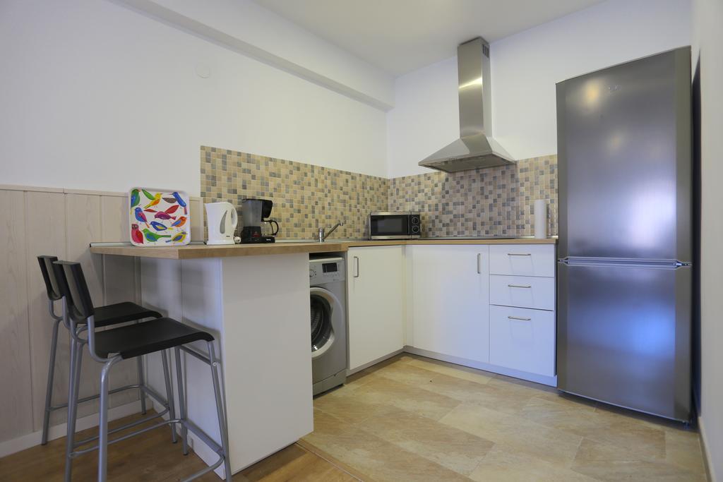Larios Centro Las Flores Apartment Malaga Ngoại thất bức ảnh